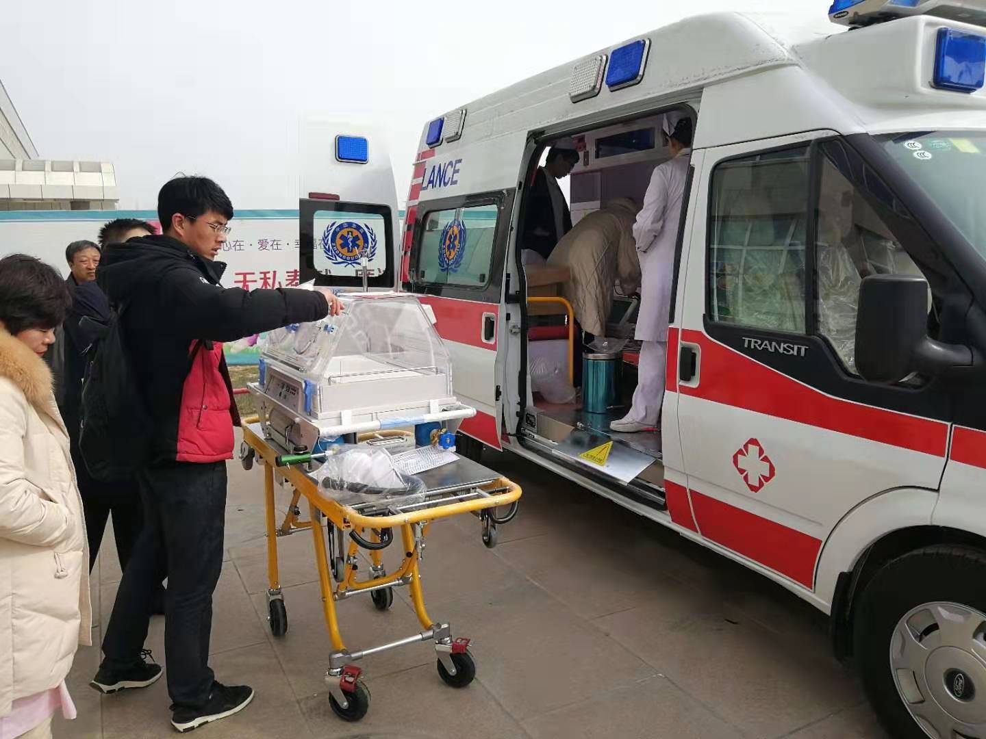 齐齐哈尔救护车转院